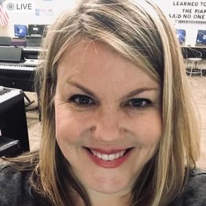 Meet your Posher, Deborah